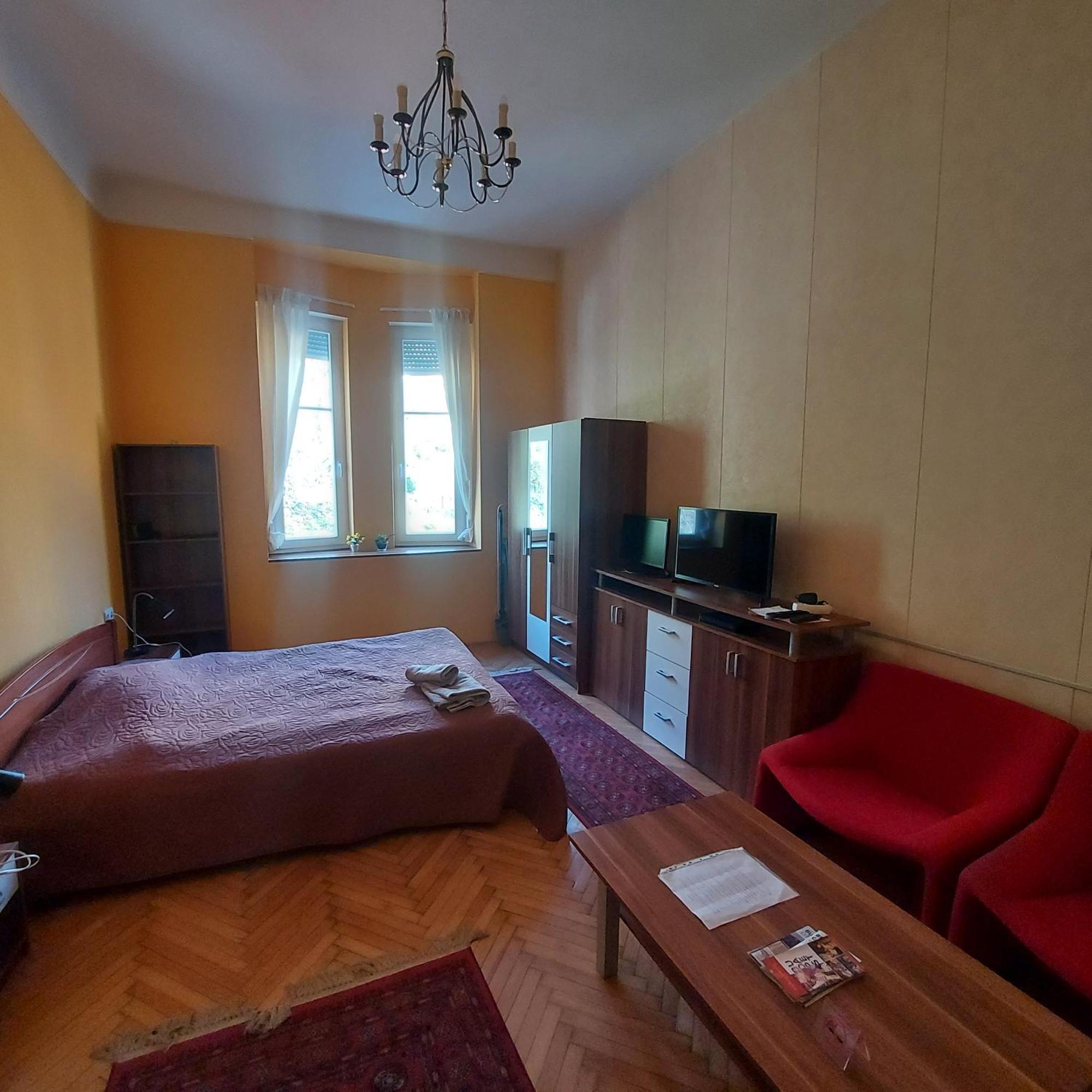 Cute Apartment Close To The Center 布达佩斯 外观 照片